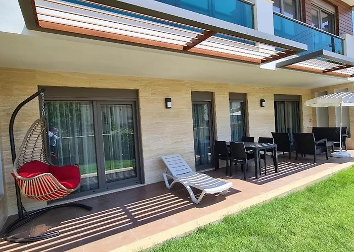 Veranda Hotel 3*