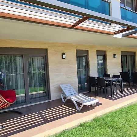 Veranda Hotel 3*